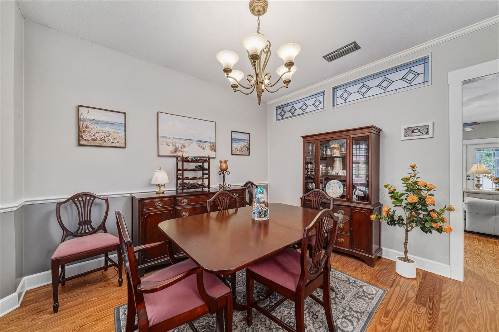 LAKE OAKS - Residential