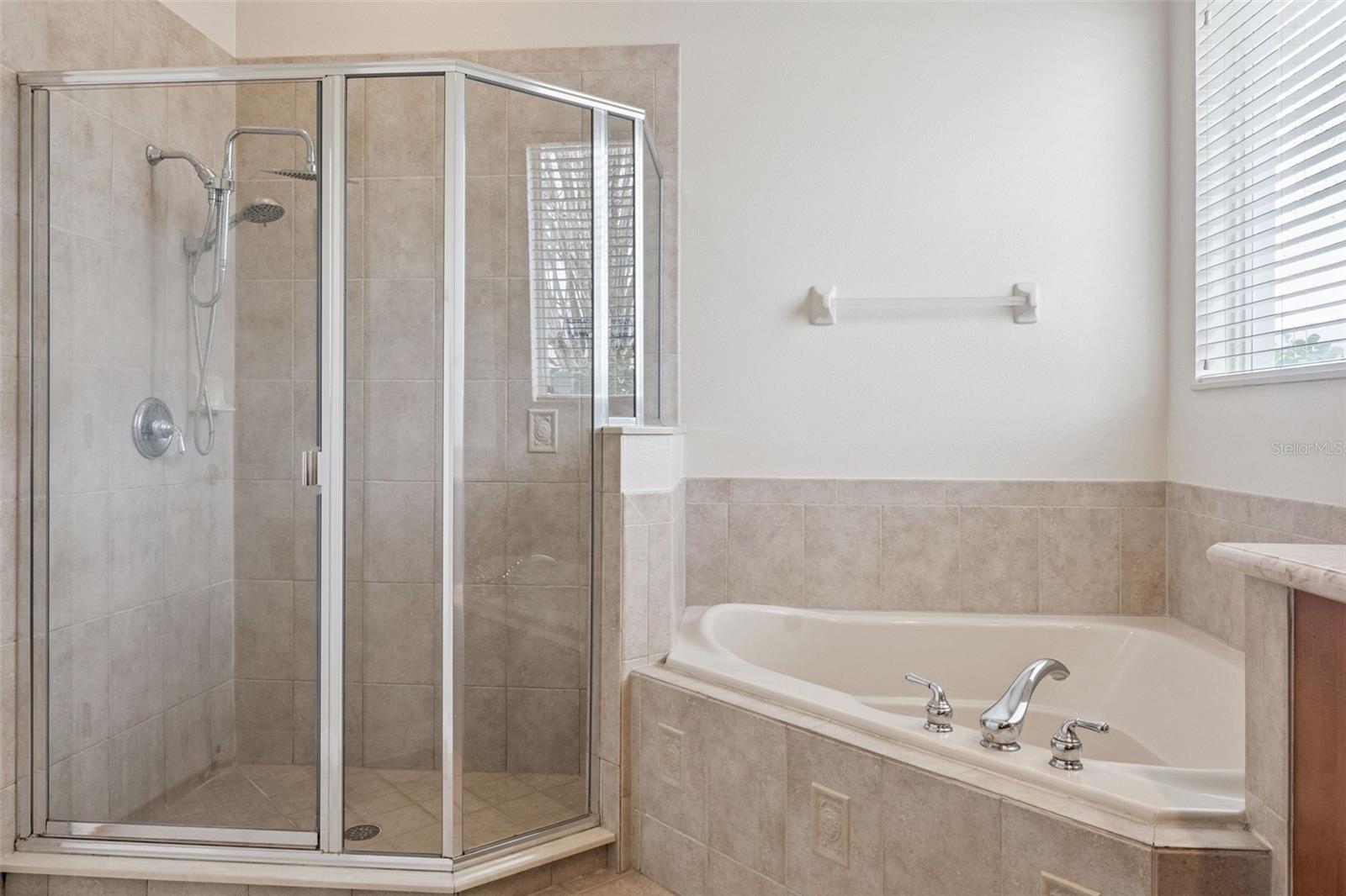 PROVIDENCE PH 01 50 03 - Residential