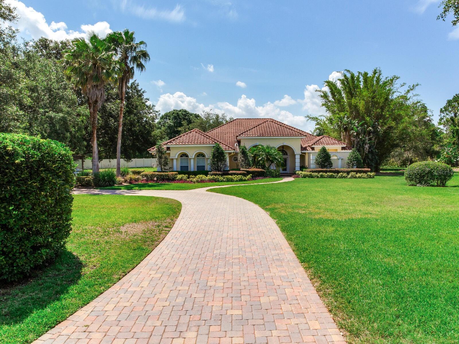 10504 ECHO LAKE DRIVE