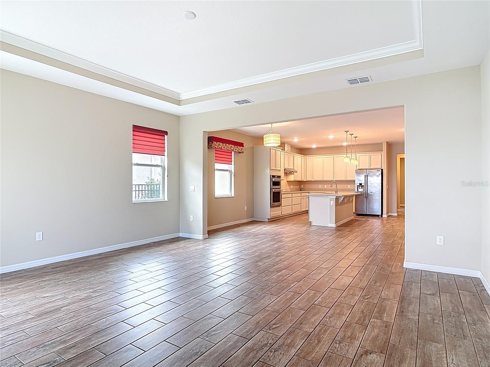 VERANO/VENETIAN BAY - Residential