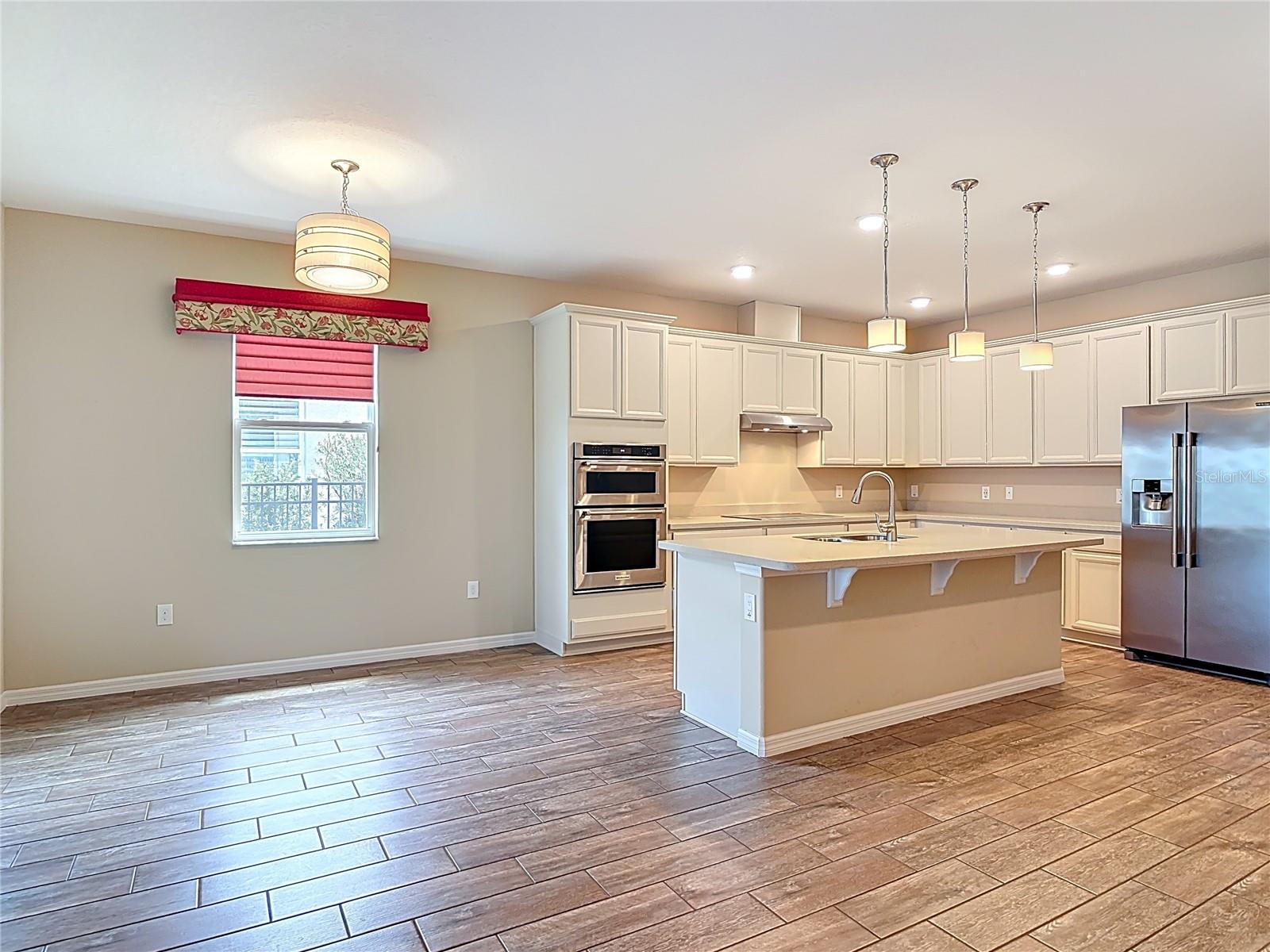 VERANO/VENETIAN BAY - Residential