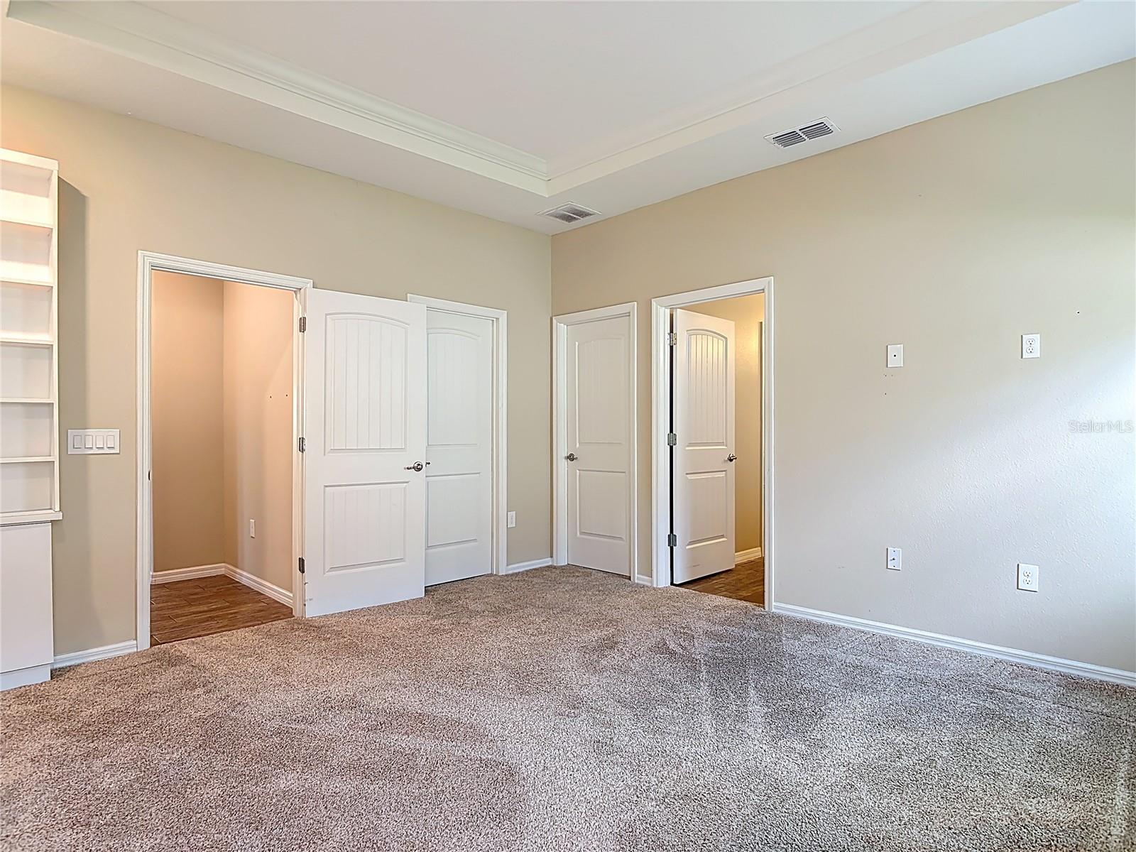 VERANO/VENETIAN BAY - Residential