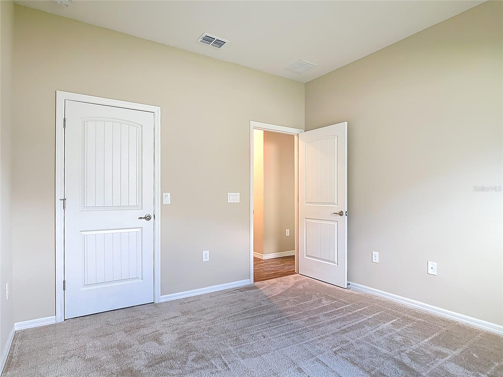 VERANO/VENETIAN BAY - Residential