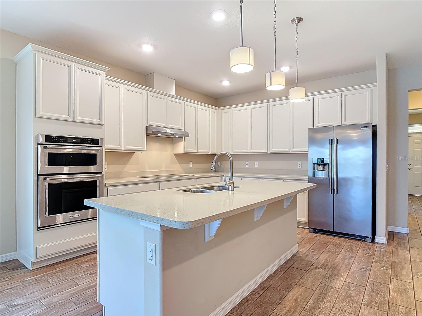 VERANO/VENETIAN BAY - Residential