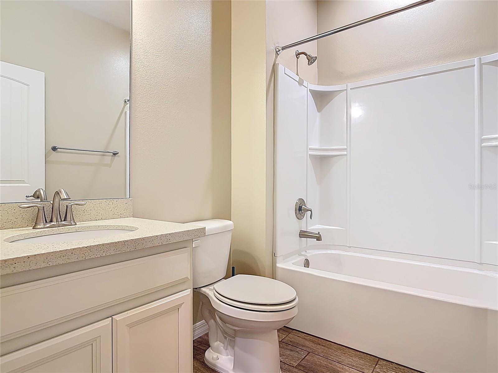 VERANO/VENETIAN BAY - Residential