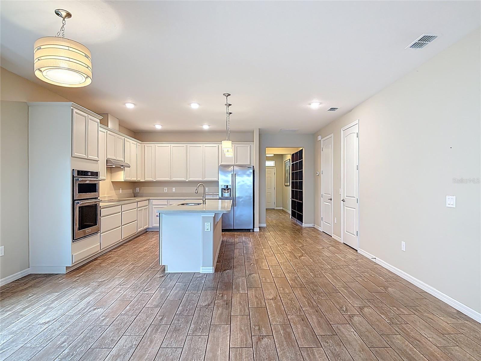 VERANO/VENETIAN BAY - Residential