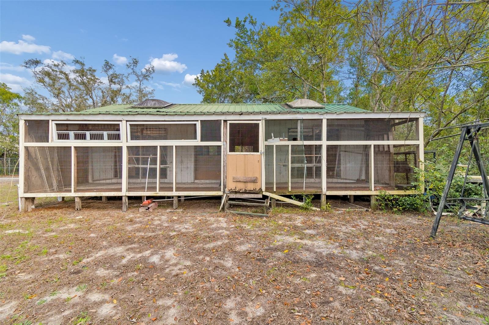 THE HIGHLANDS - Residential