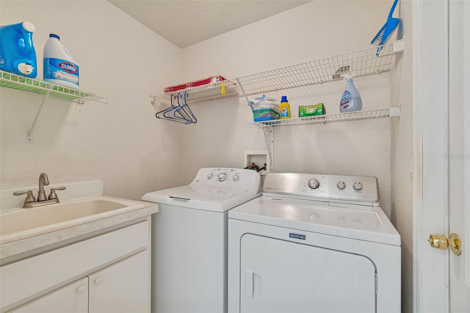 THE HIGHLANDS - Residential