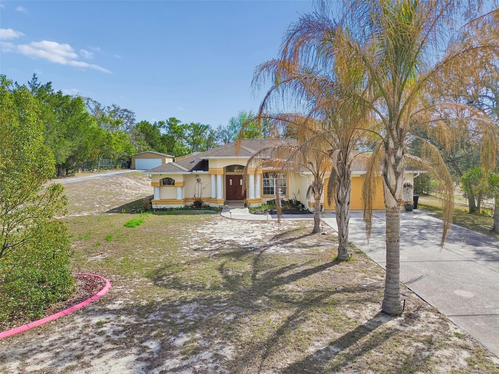 THE HIGHLANDS - Residential