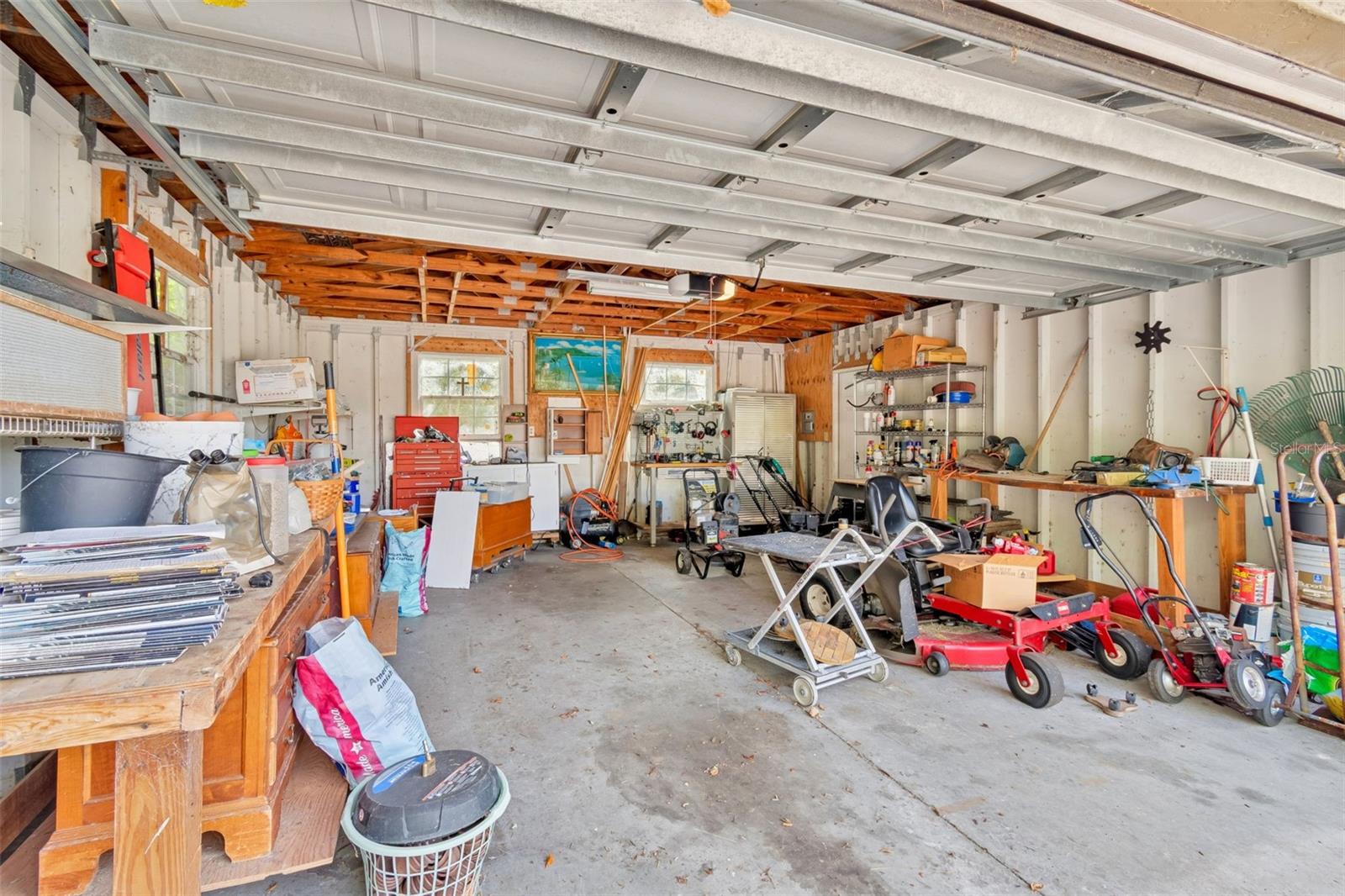 THE HIGHLANDS - Residential