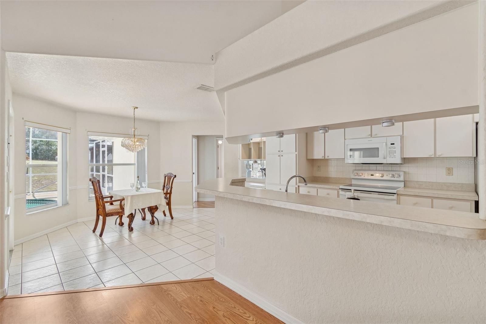 THE HIGHLANDS - Residential