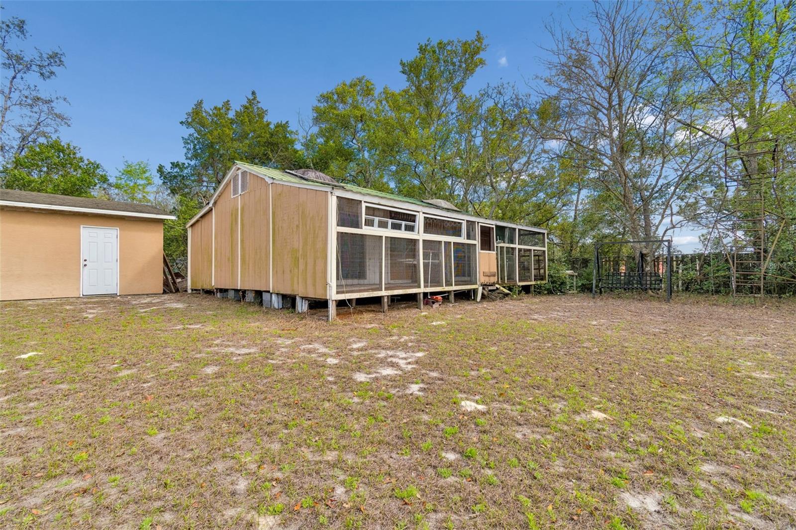 THE HIGHLANDS - Residential