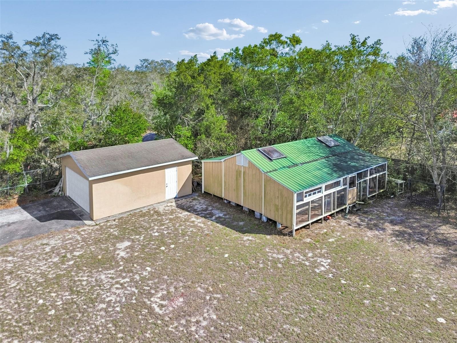 THE HIGHLANDS - Residential