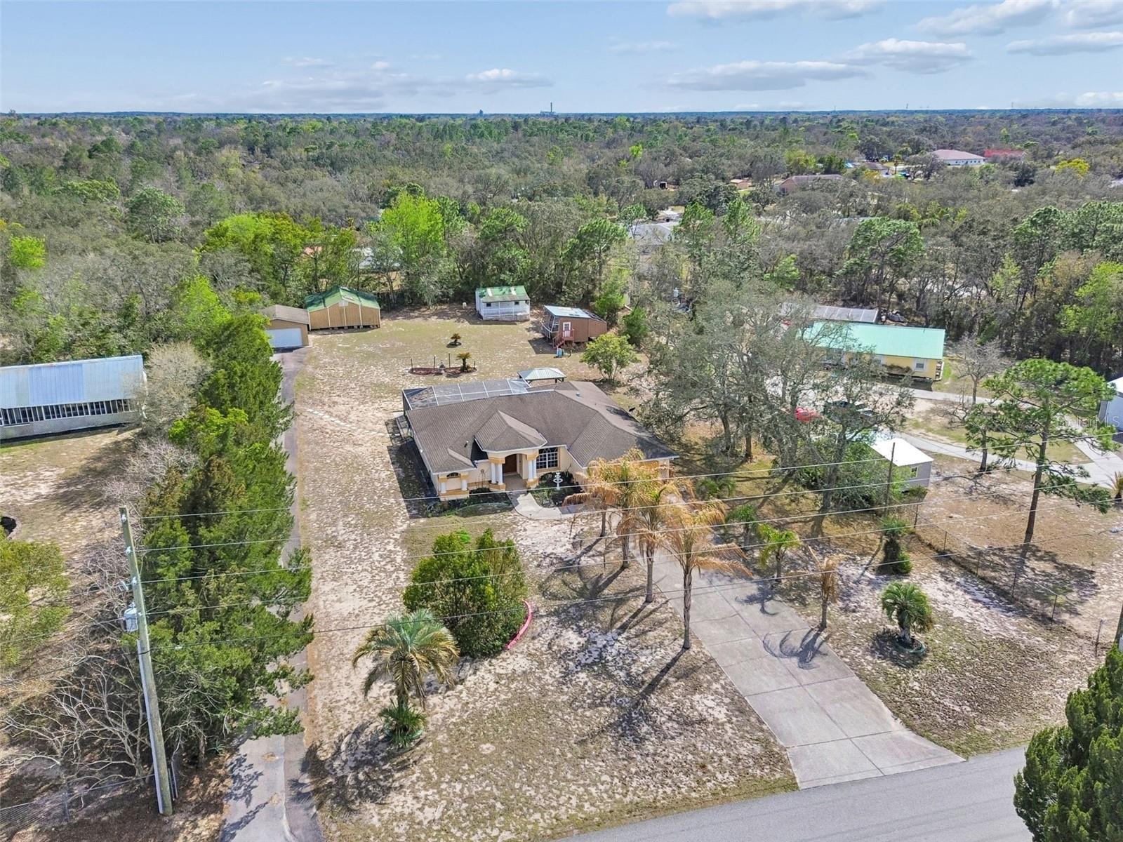 THE HIGHLANDS - Residential