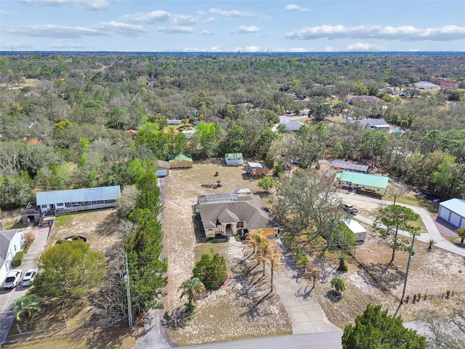 THE HIGHLANDS - Residential