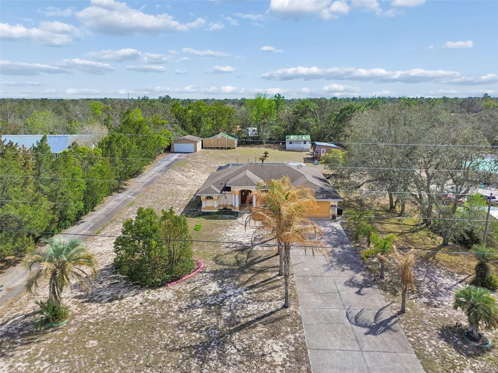 THE HIGHLANDS - Residential