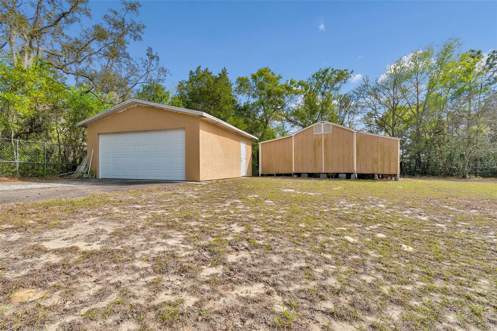 THE HIGHLANDS - Residential