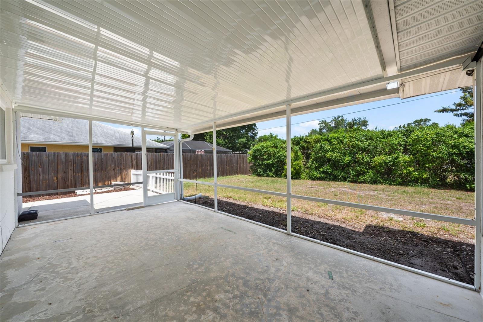 EAST GATE - Residential