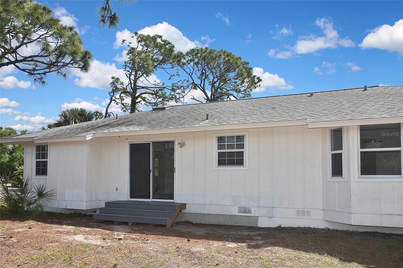 SOUTH VENICE - Residential