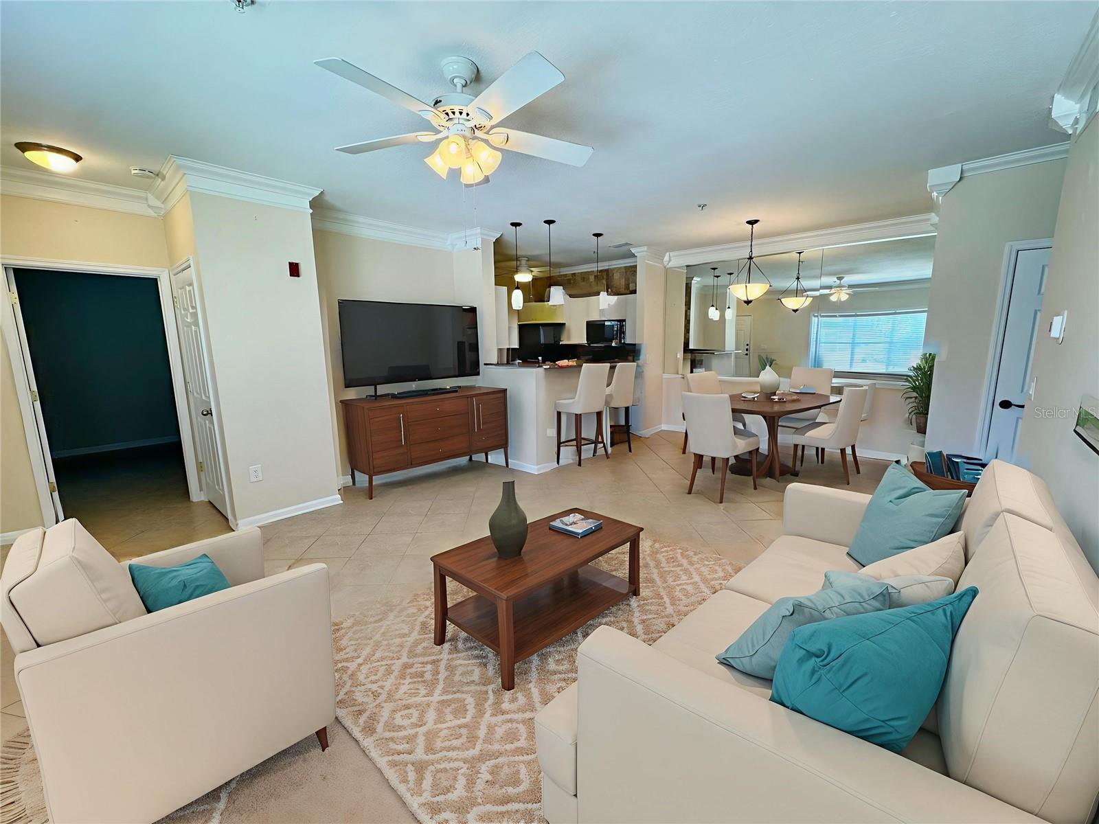 THE PALMS OF CORTEZ - Residential