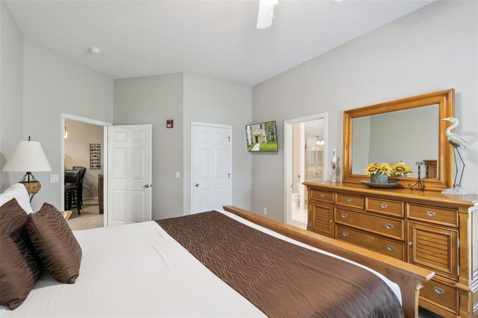 BAHAMA BAY RESORT - Residential