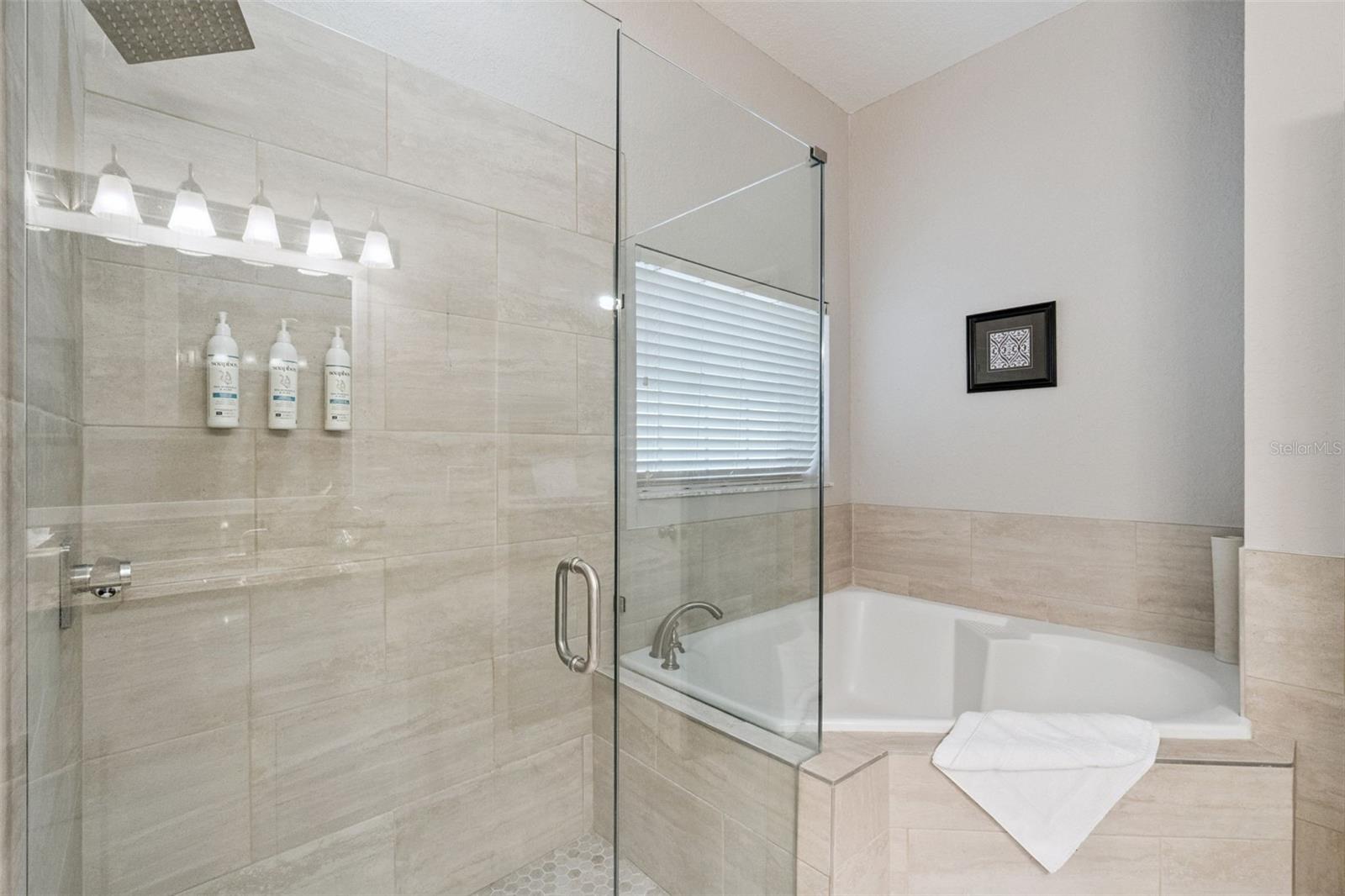 BAHAMA BAY RESORT - Residential