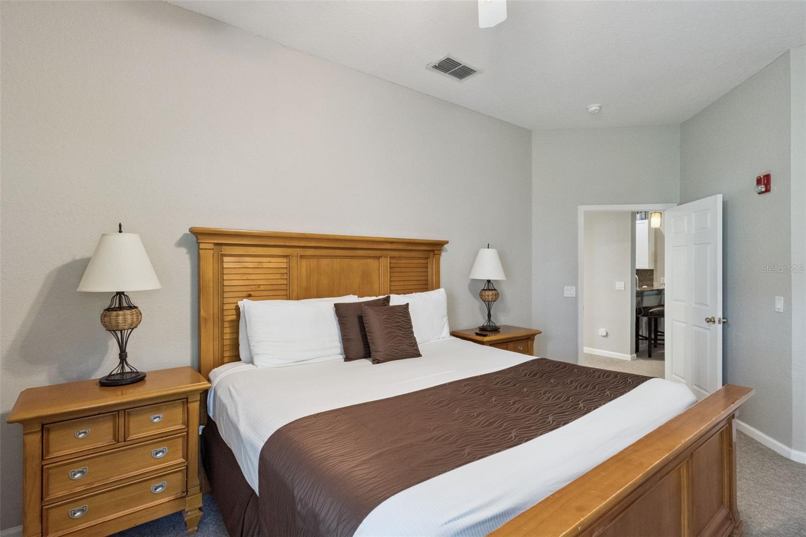 BAHAMA BAY RESORT - Residential