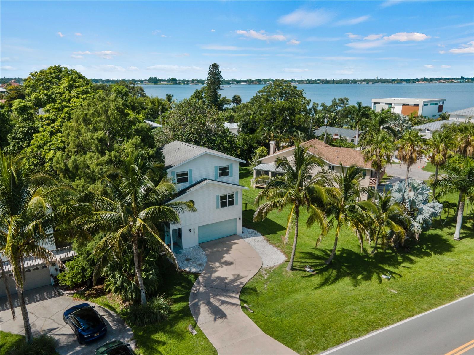 3405 10TH STREET W