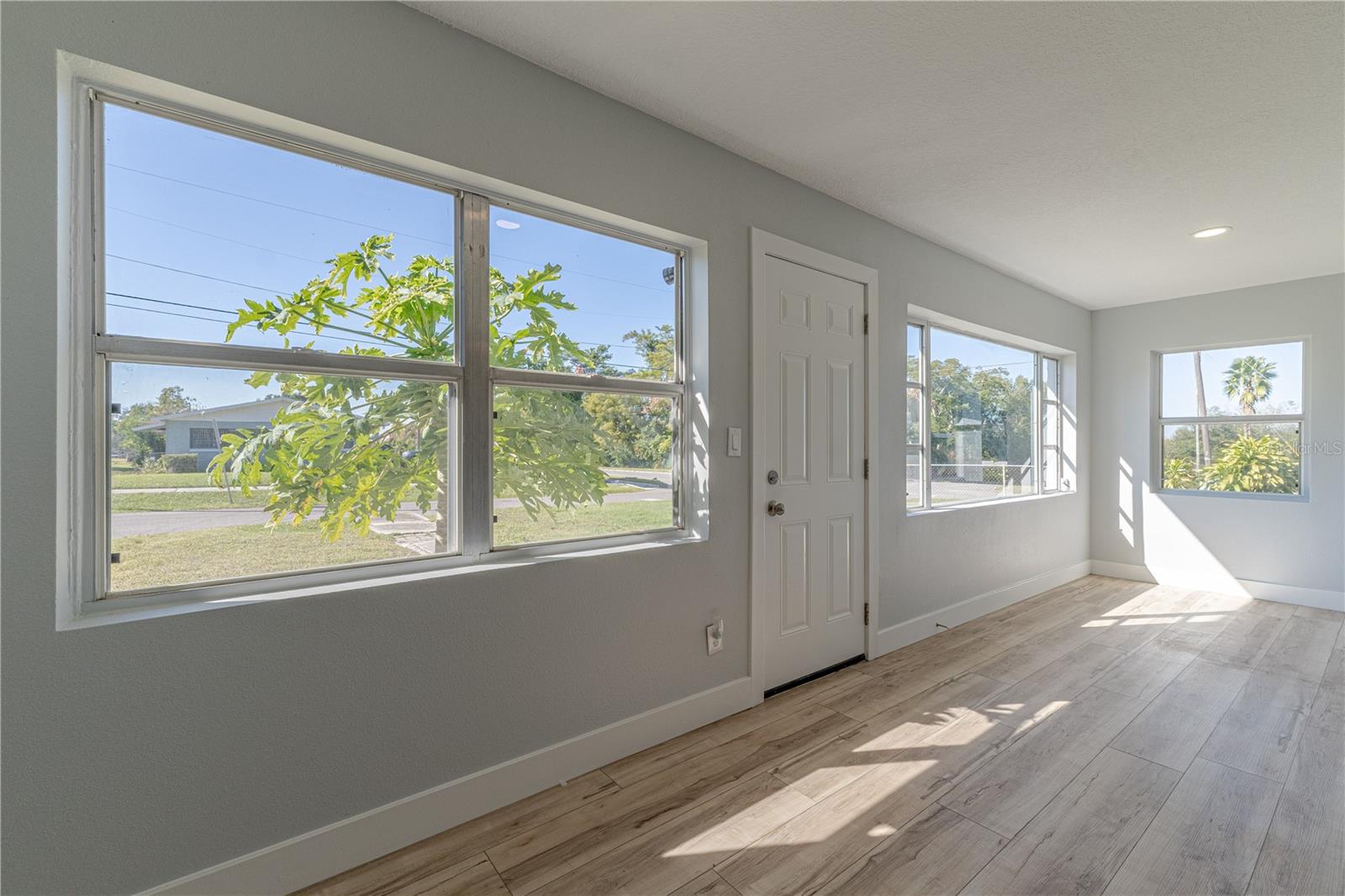 CLERMONT WOODLAWN - Residential