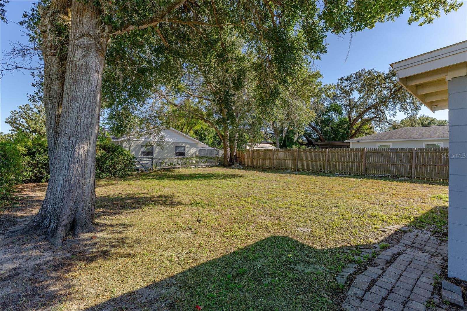 CLERMONT WOODLAWN - Residential