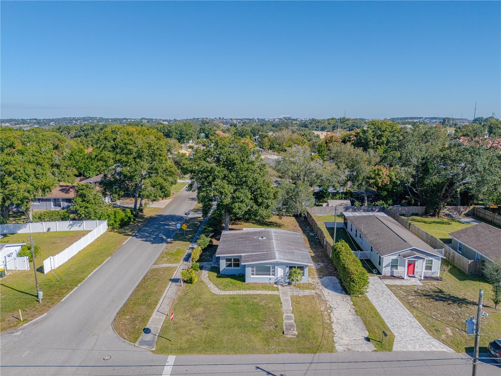 CLERMONT WOODLAWN - Residential