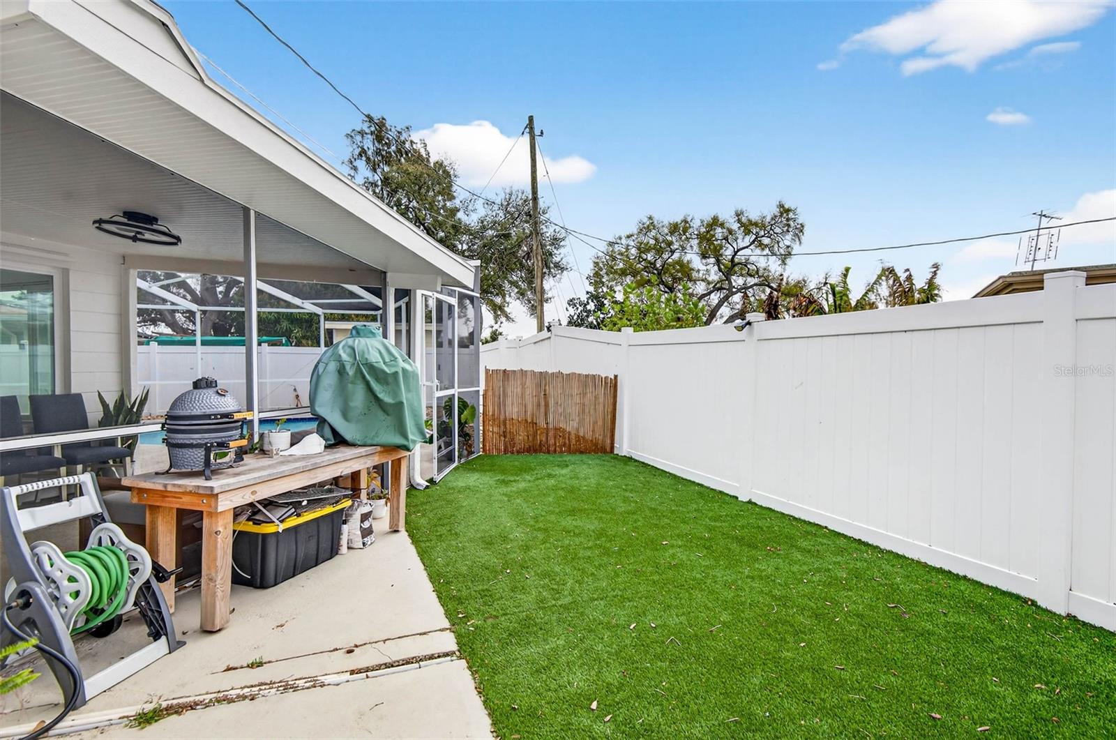 BAY PINES ESTATES - Residential