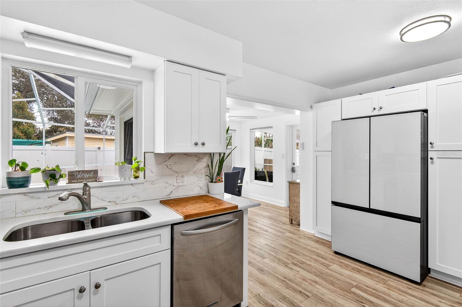 BAY PINES ESTATES - Residential