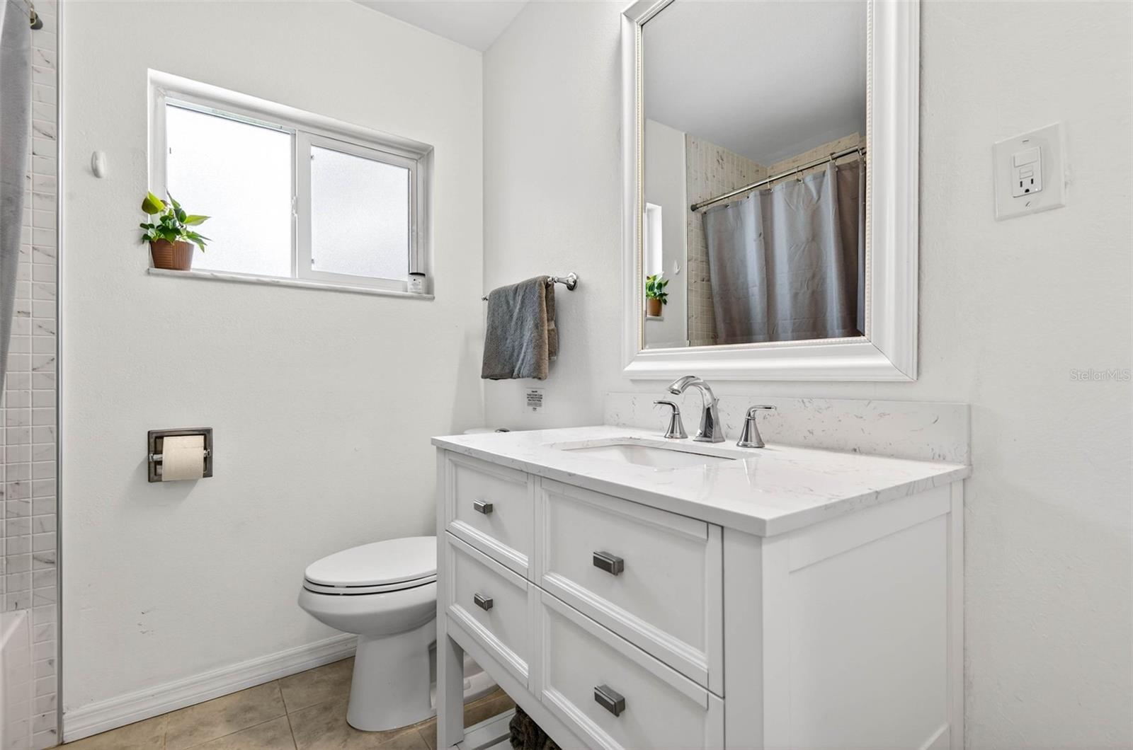 BAY PINES ESTATES - Residential