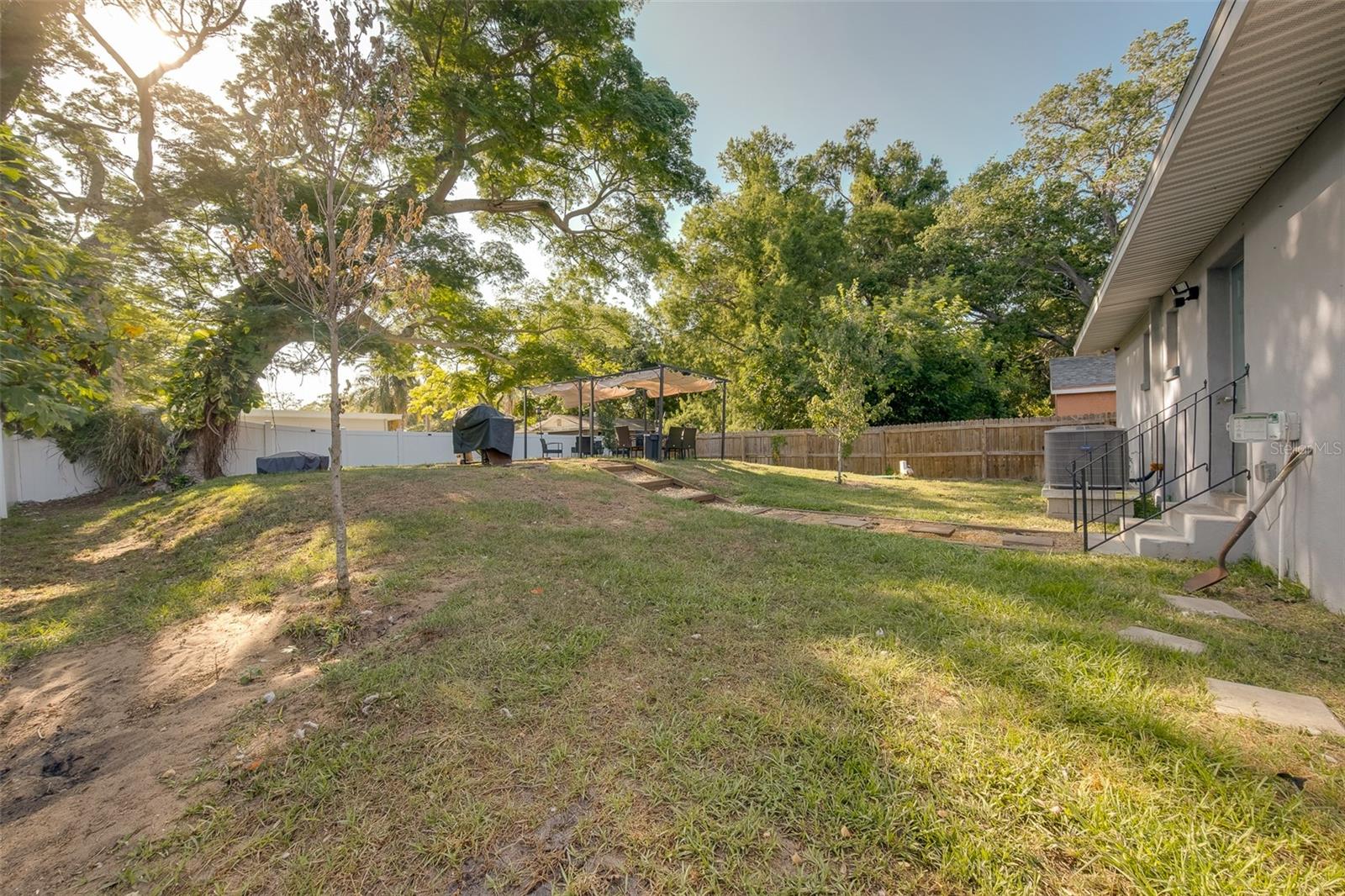 HARBOR VISTA - Residential