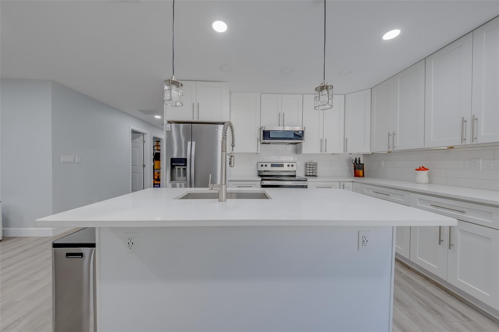 HARBOR VISTA - Residential