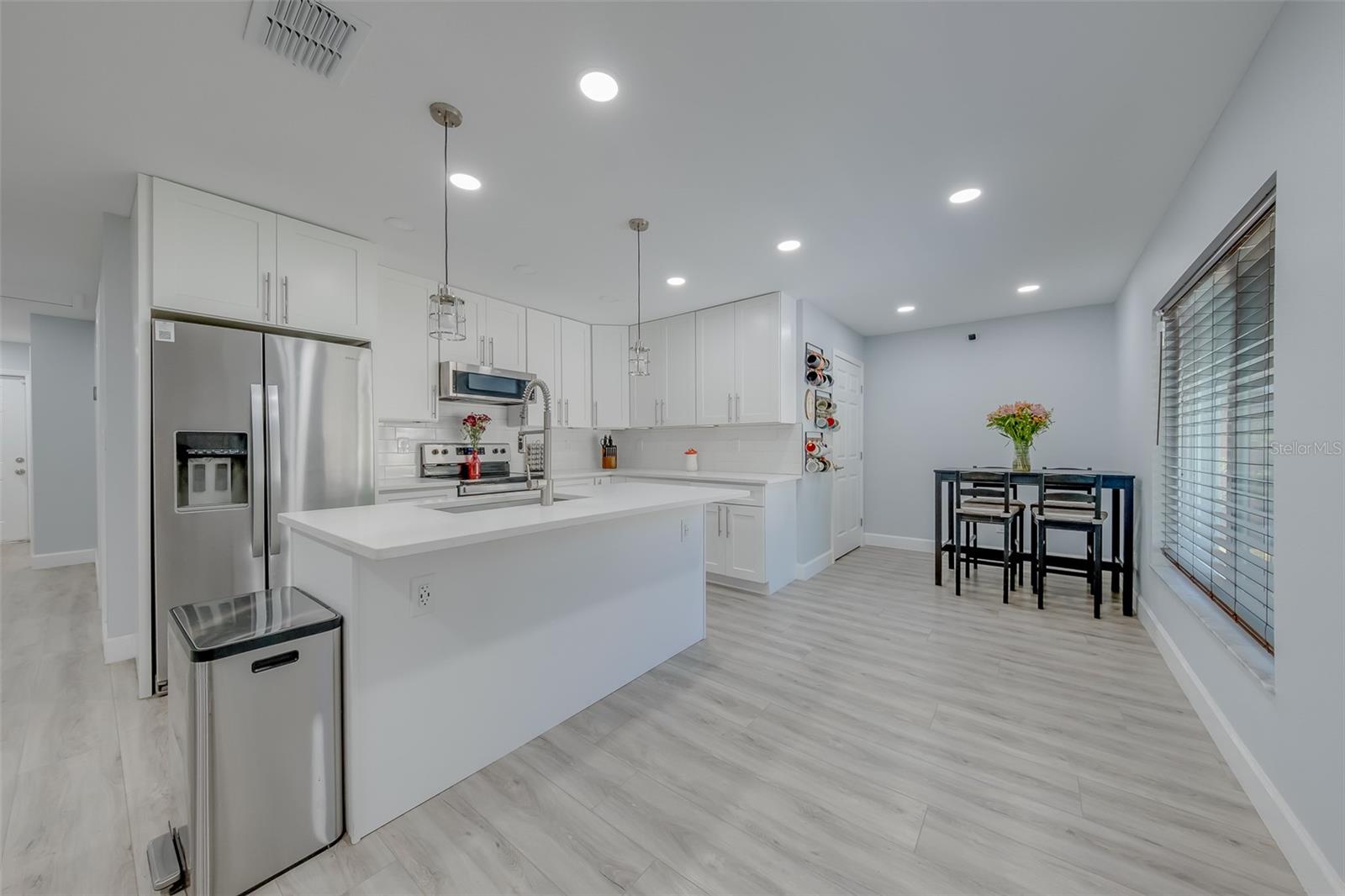 HARBOR VISTA - Residential