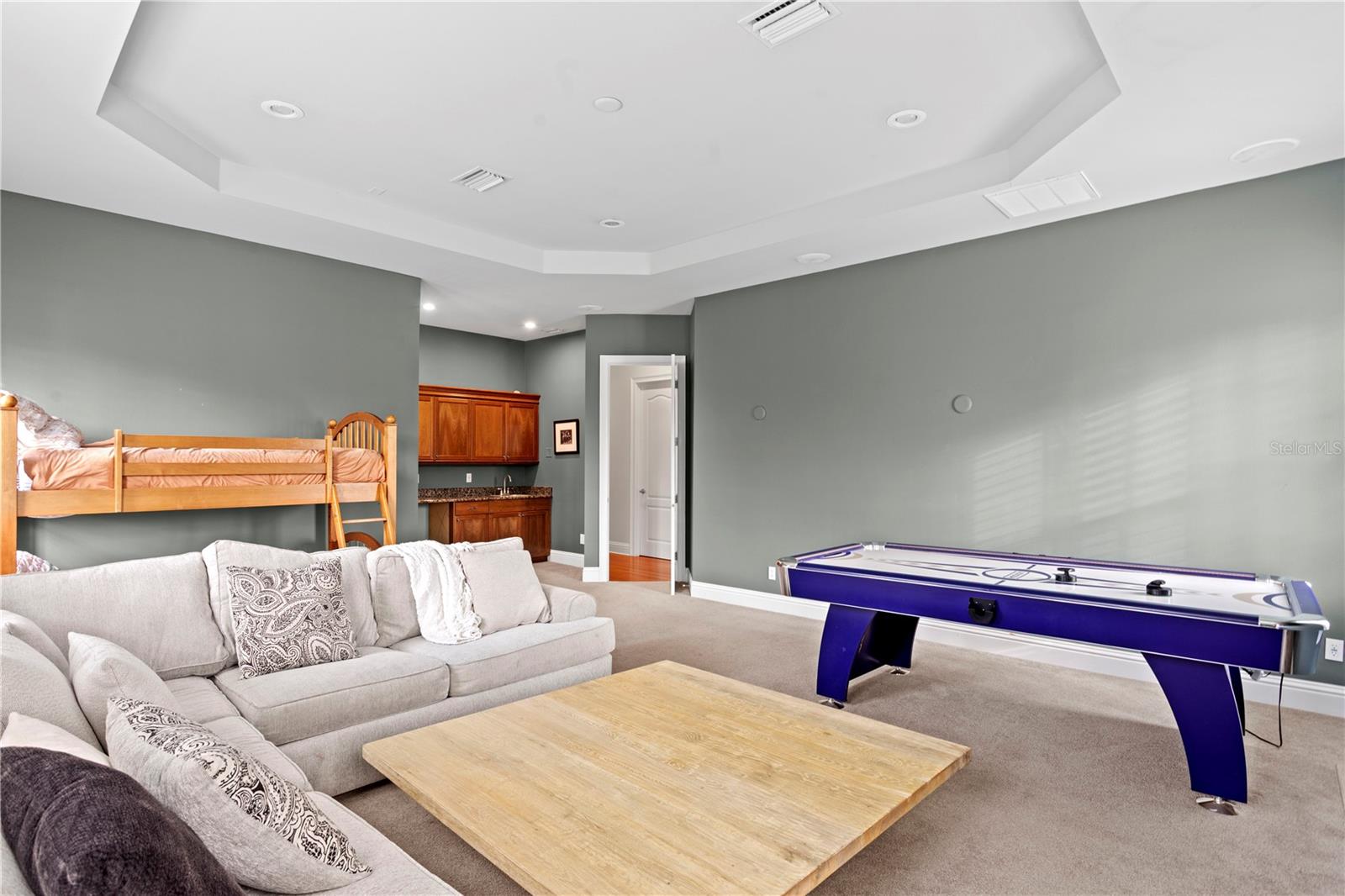 SNELL ISLE BRIGHTBAY - Residential