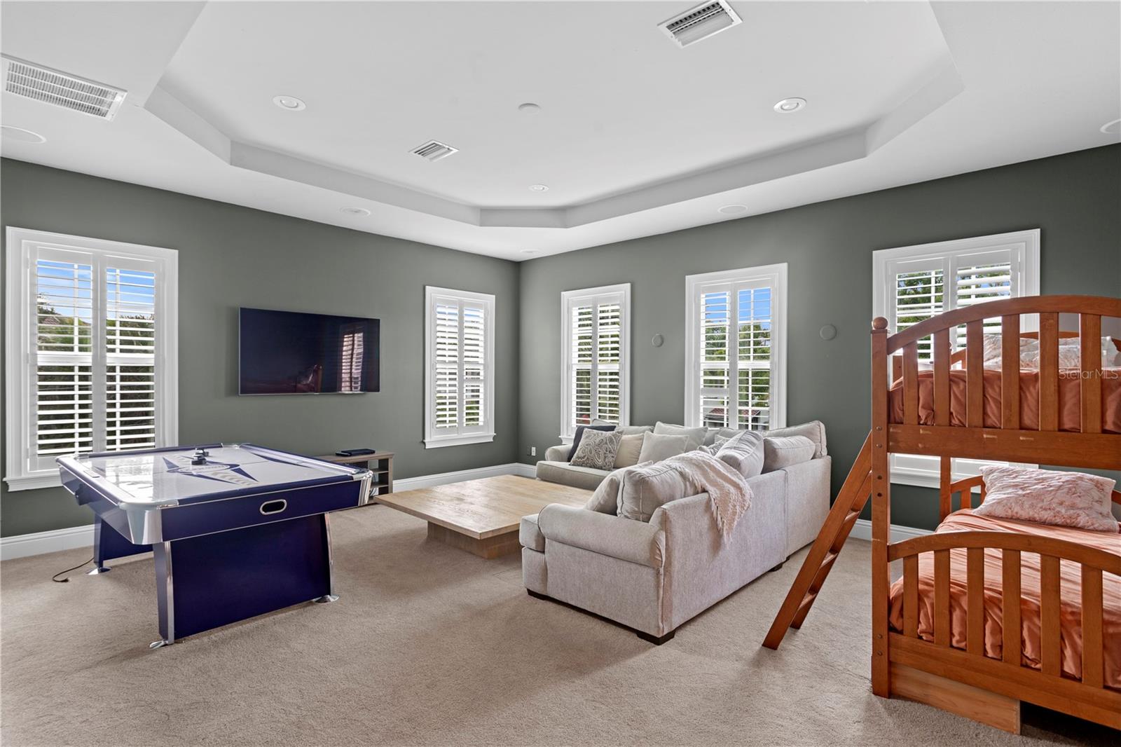 SNELL ISLE BRIGHTBAY - Residential