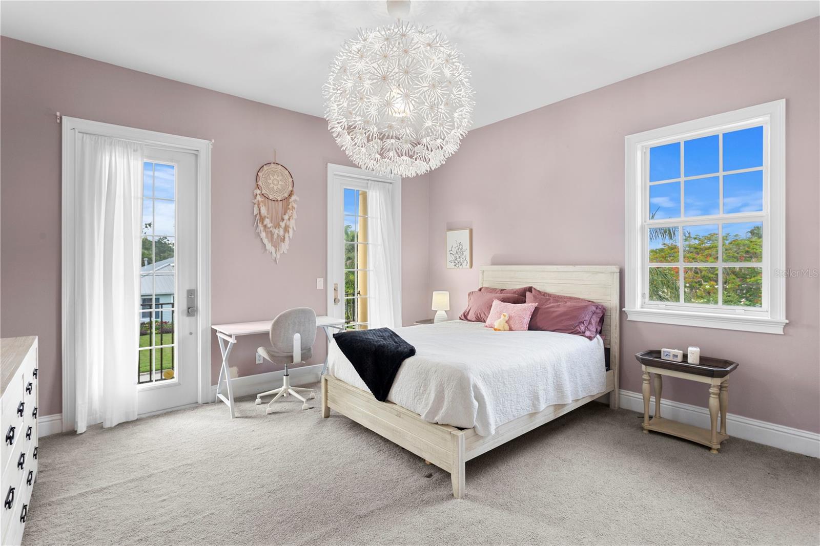 SNELL ISLE BRIGHTBAY - Residential