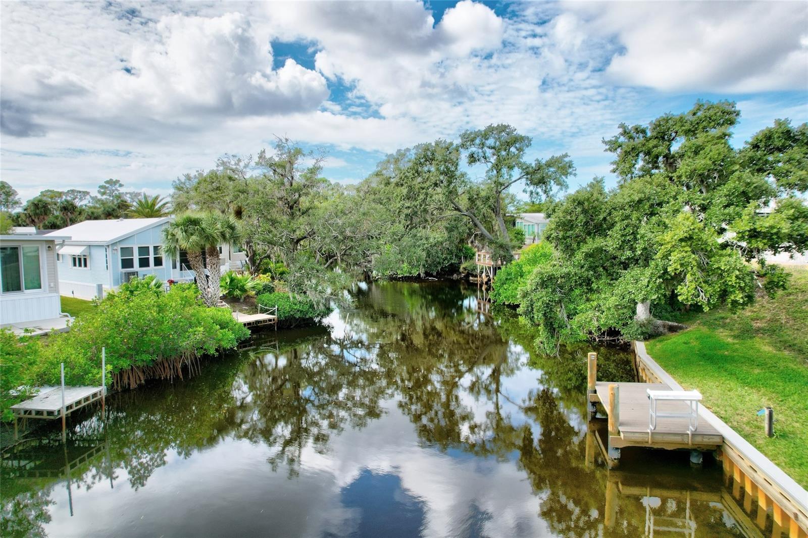 KINGS GATE CLUB MHP - Land