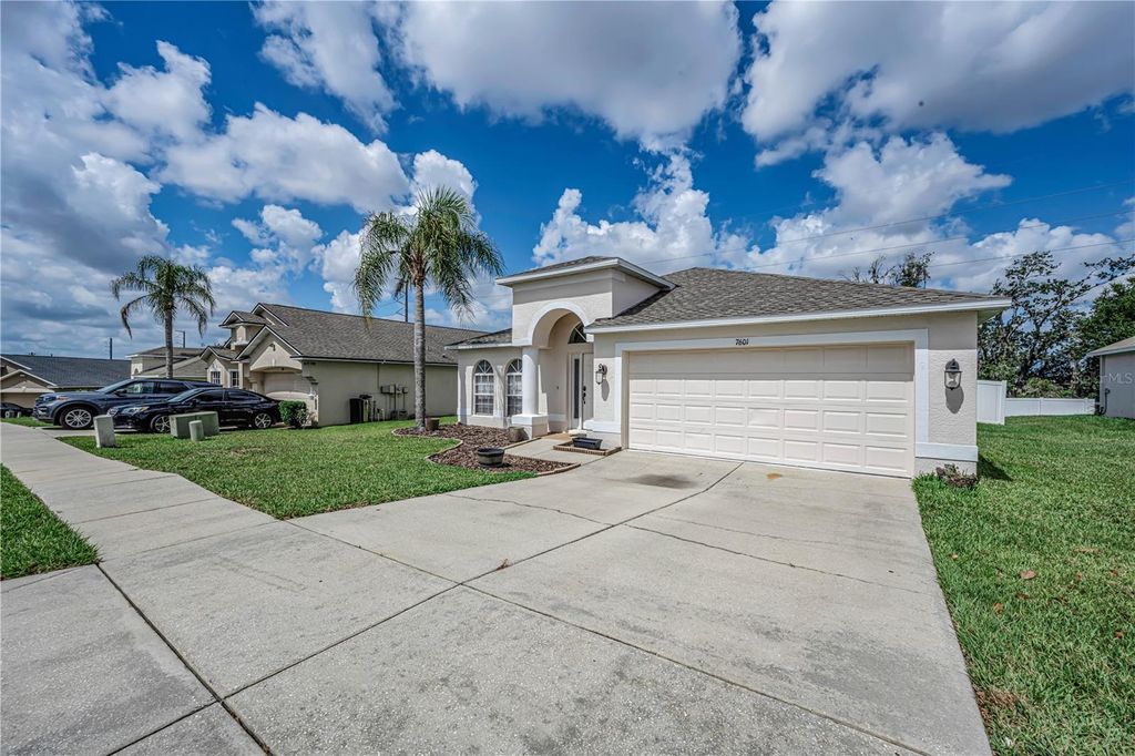 Photo of 7601 Merchantville Circle, Zephyrhills, FL 33540 (MLS # A4693891)
