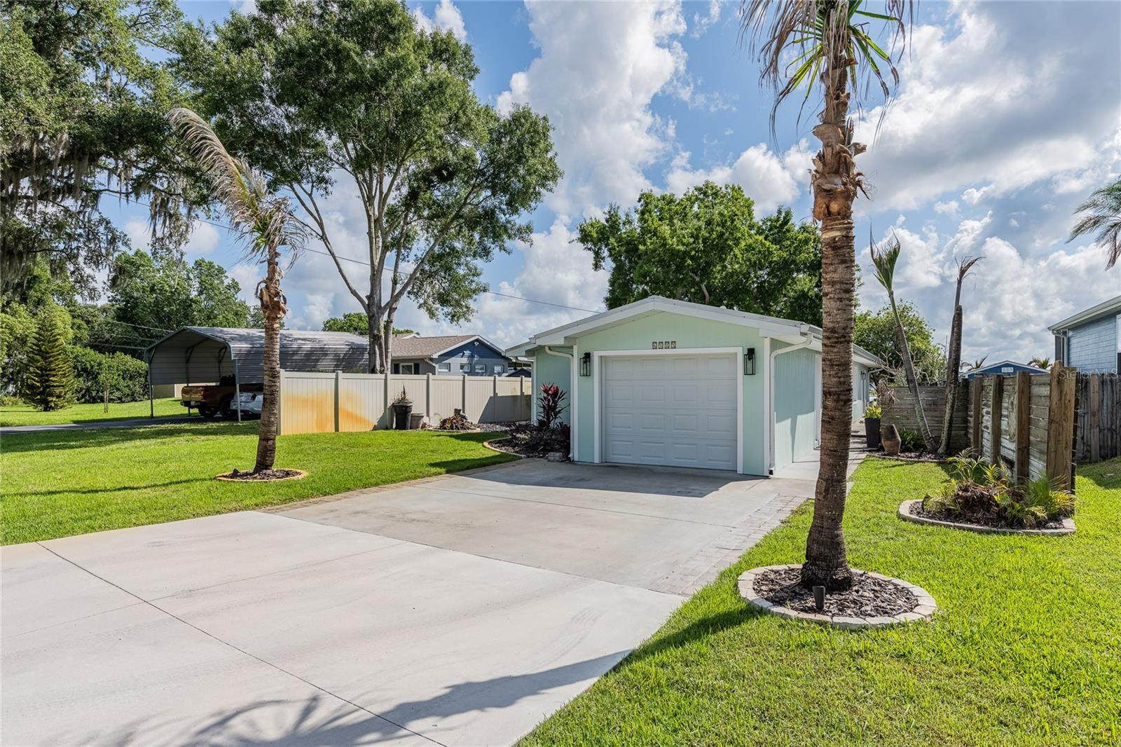 ROBERTS GROVE 2 - Residential