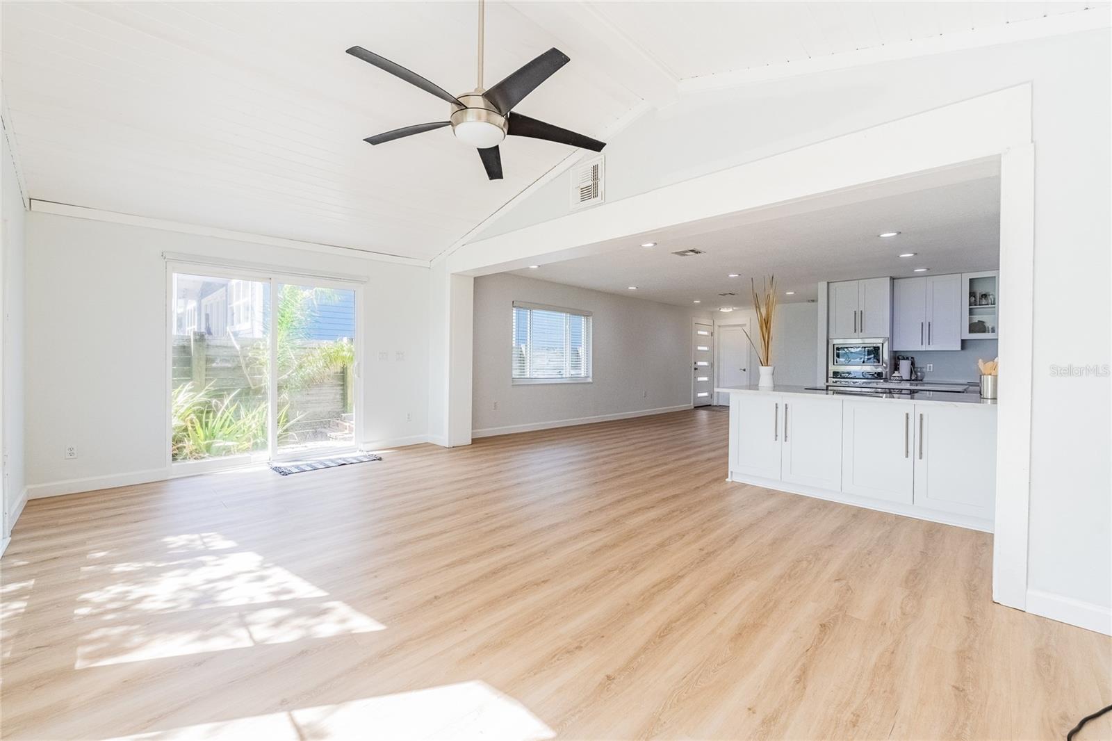 ROBERTS GROVE 2 - Residential