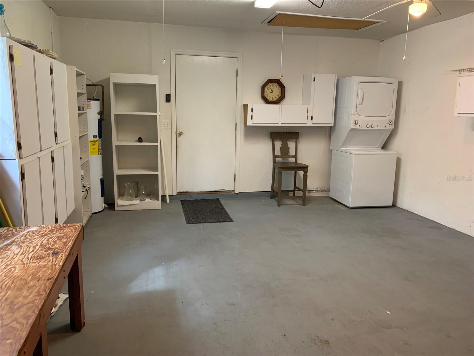 OAK RUN TIMBERGATE - Residential Lease