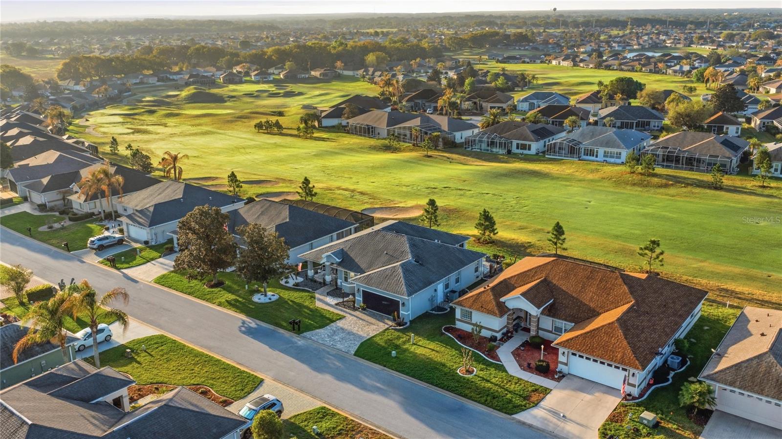 FAIRWAYS/STONECREST UN 02 - Residential