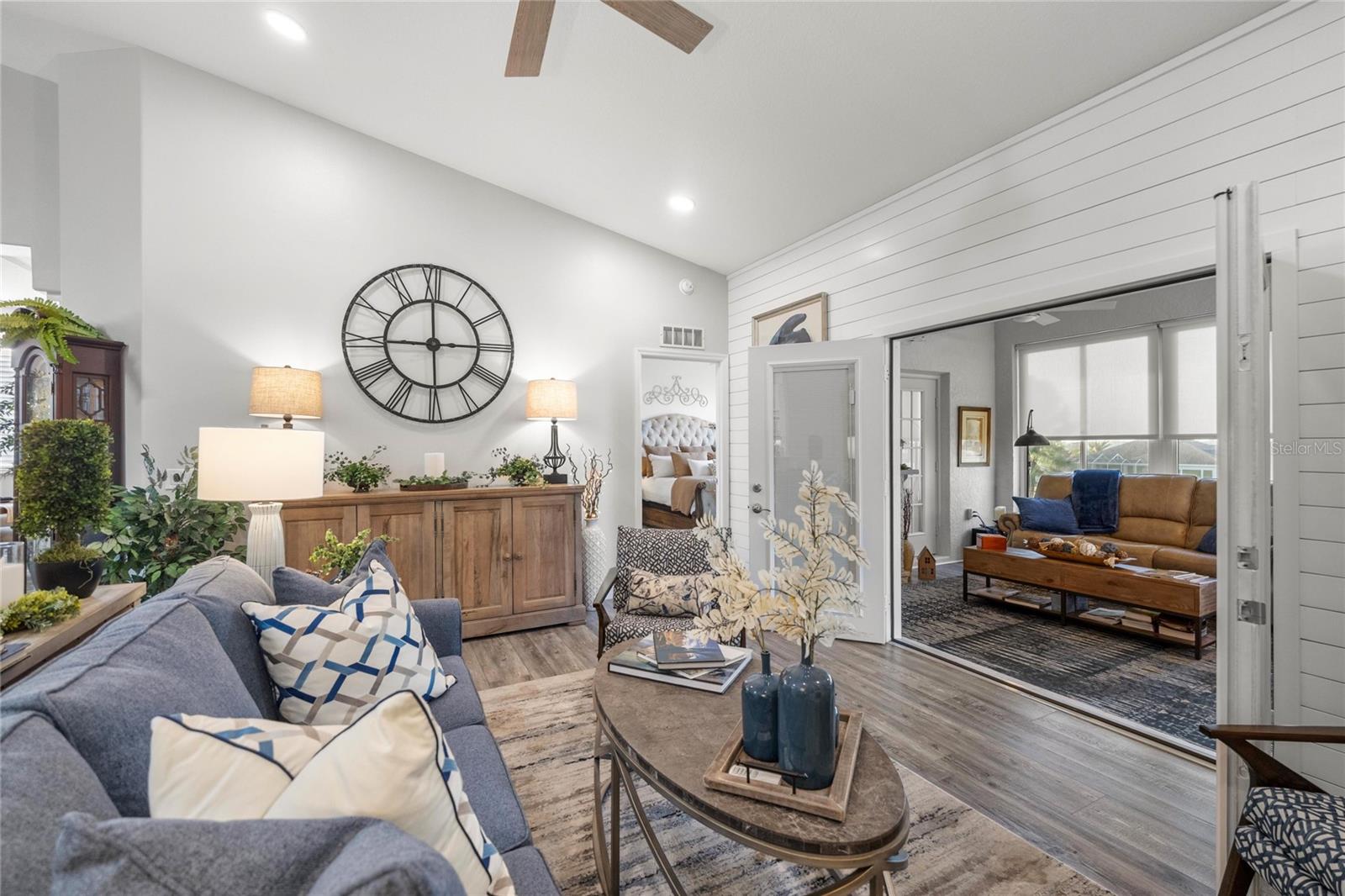 FAIRWAYS/STONECREST UN 02 - Residential