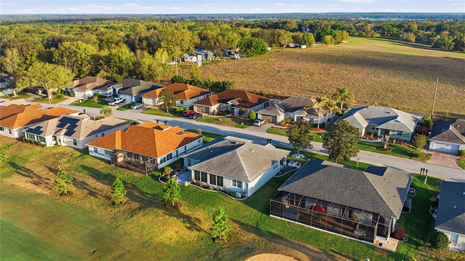 FAIRWAYS/STONECREST UN 02 - Residential