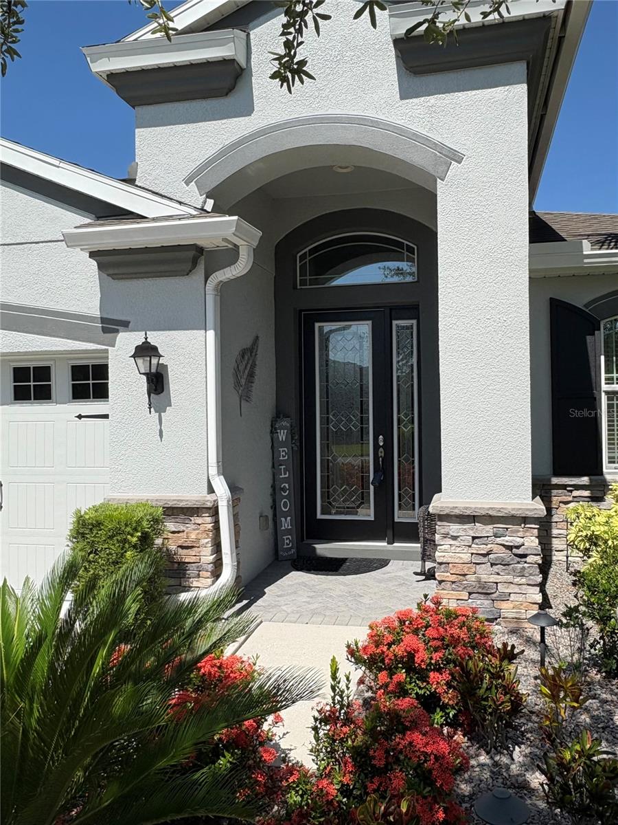 9941 SAUNTON DRIVE