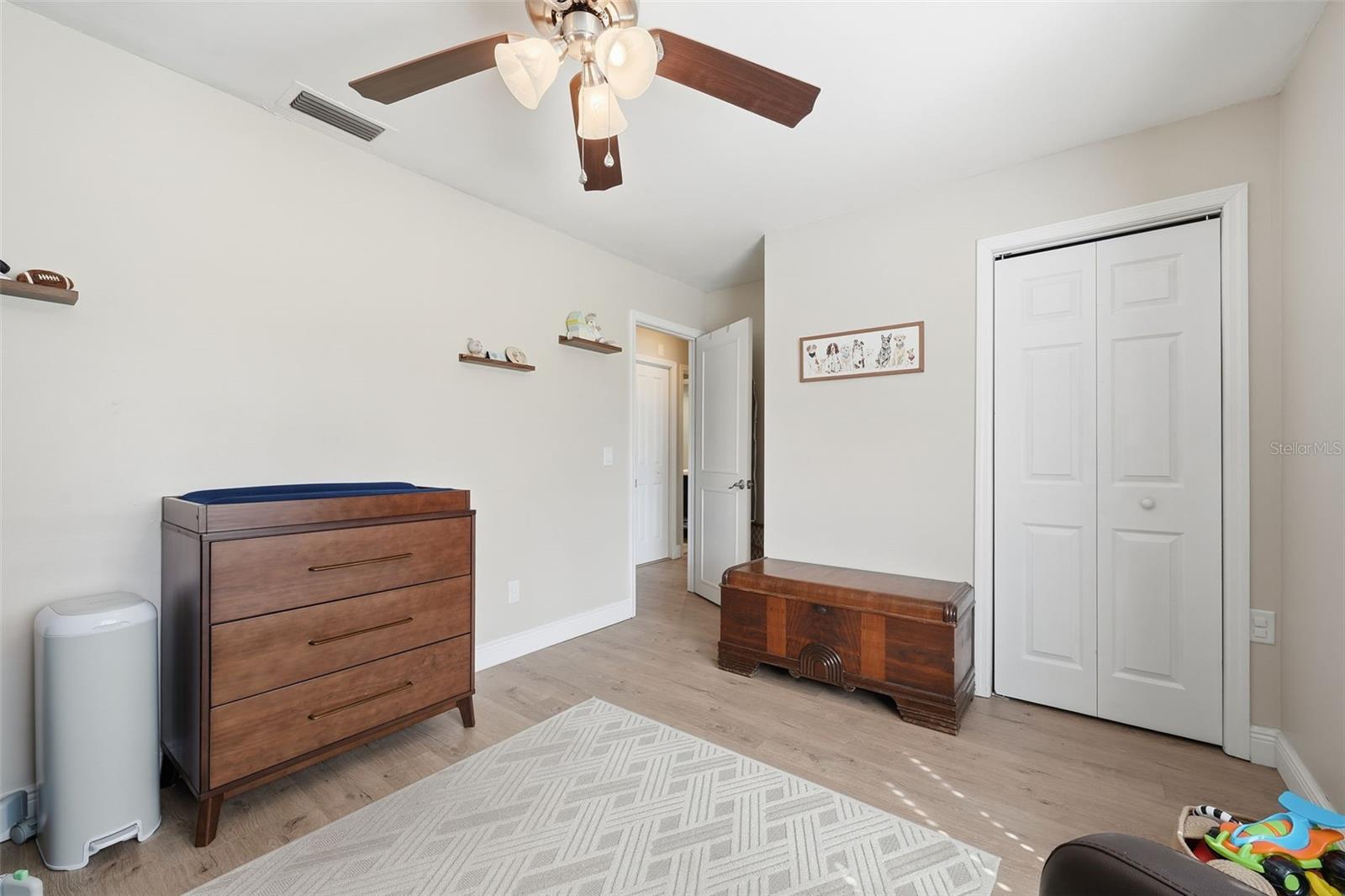 STONE HILL - Residential